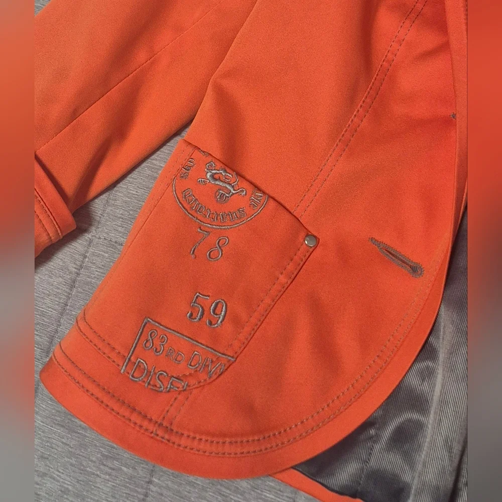 Designer Blazer with Embroidered Details - Picture 7 of 16